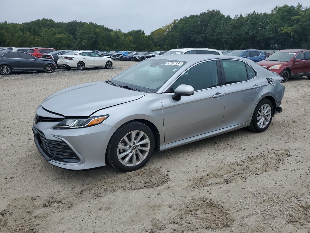 TOYOTA CAMRY LE 2022