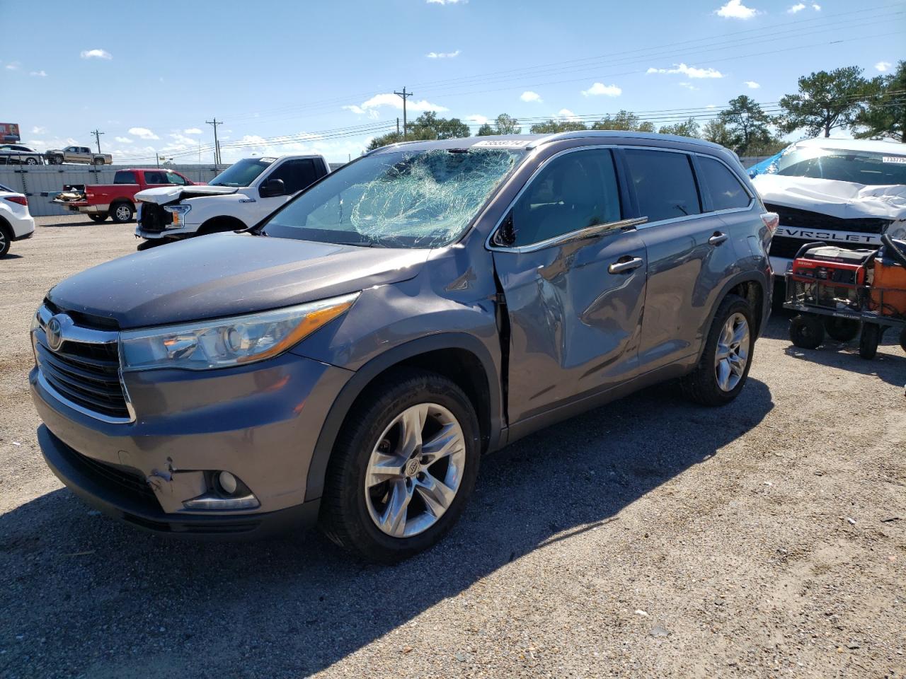TOYOTA HIGHLANDER 2015