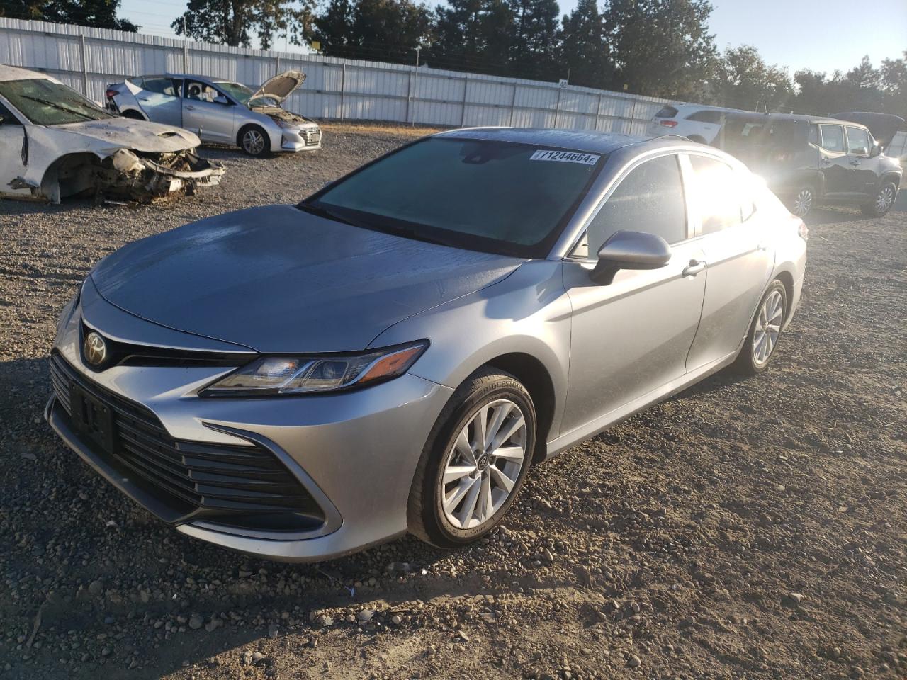 TOYOTA CAMRY LE 2021
