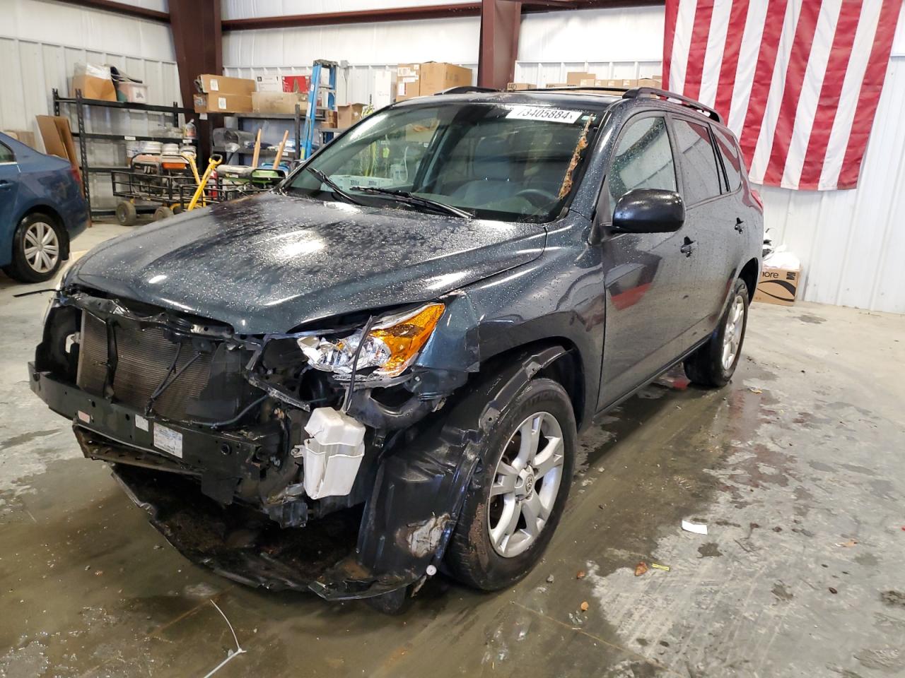 TOYOTA RAV4 2011