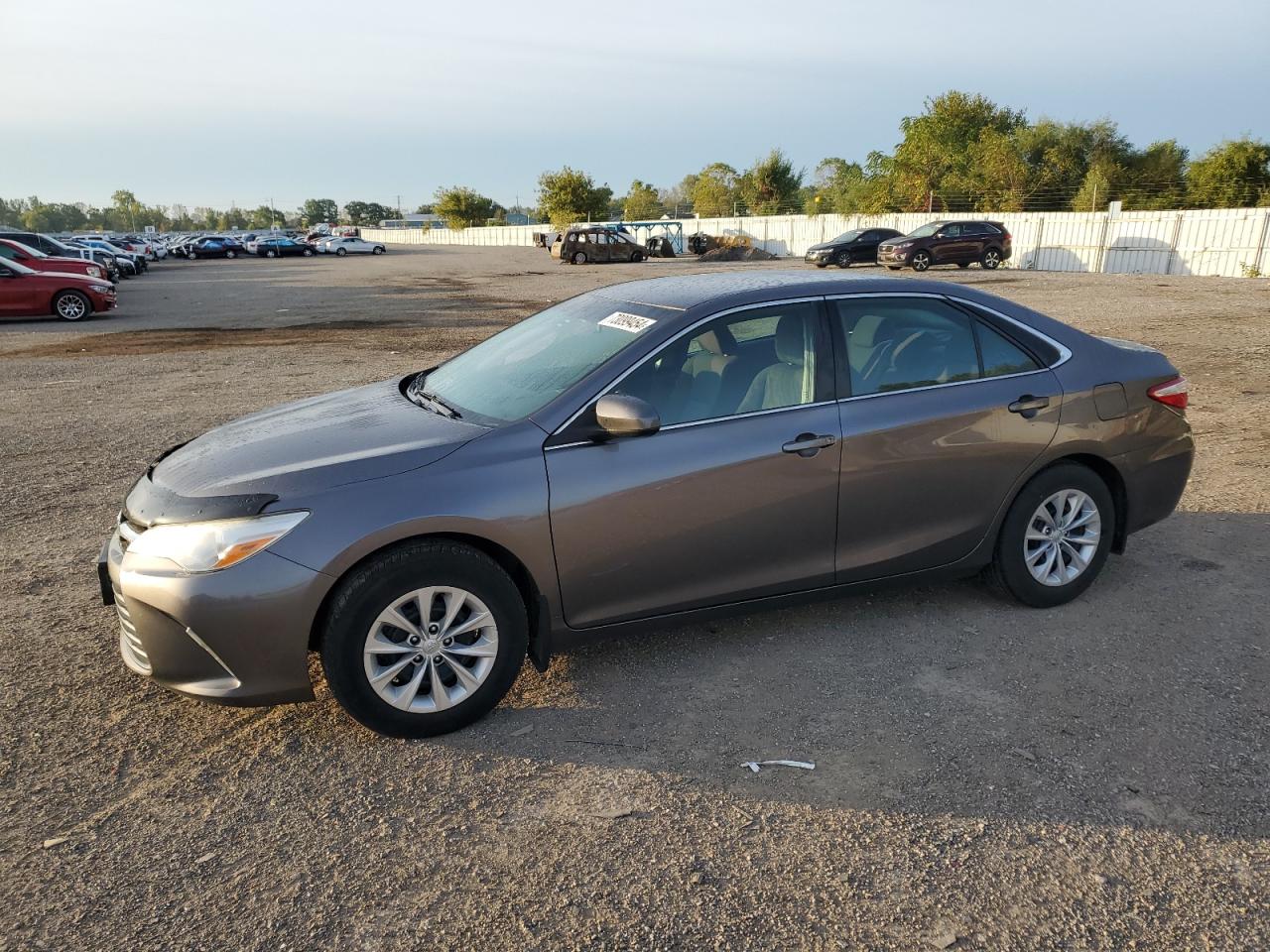 TOYOTA CAMRY LE 2017