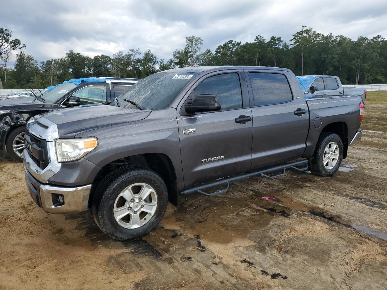 TOYOTA TUNDRA CRE 2017