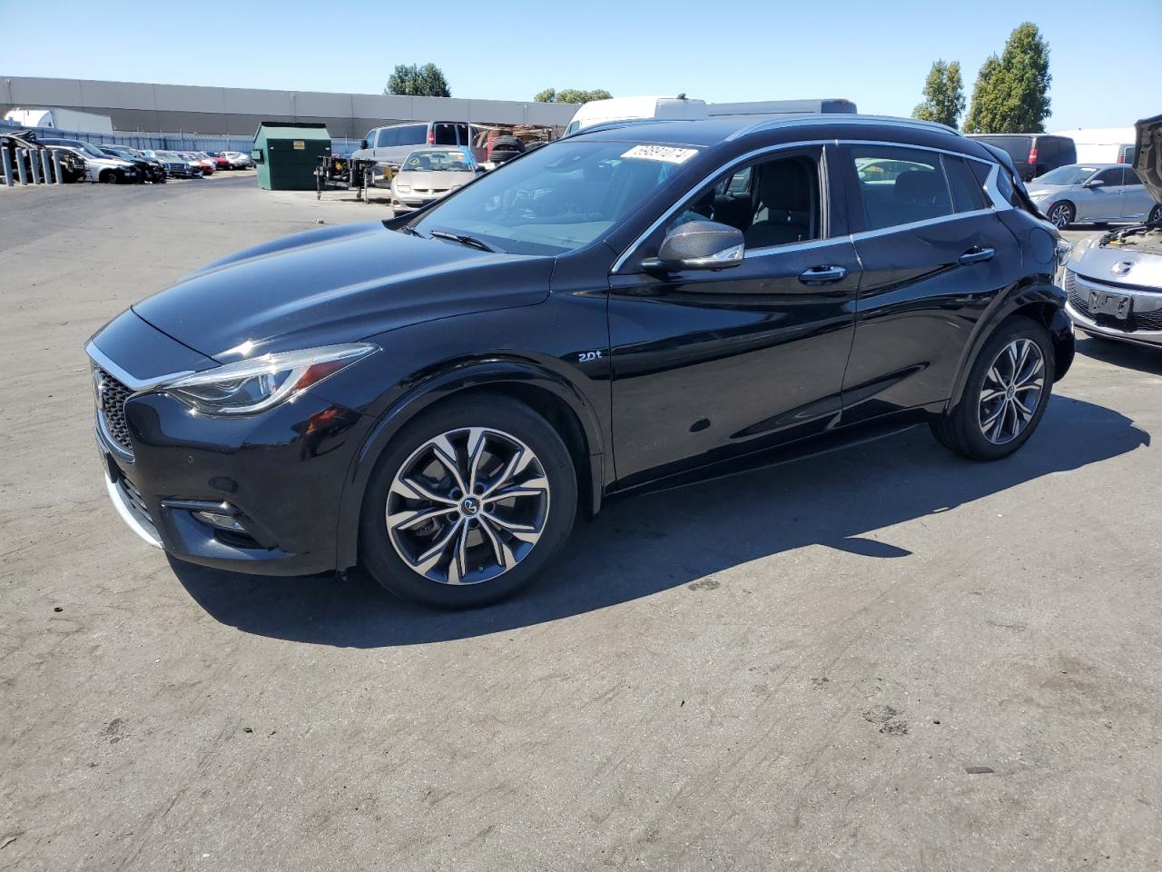 INFINITI QX30 BASE 2018