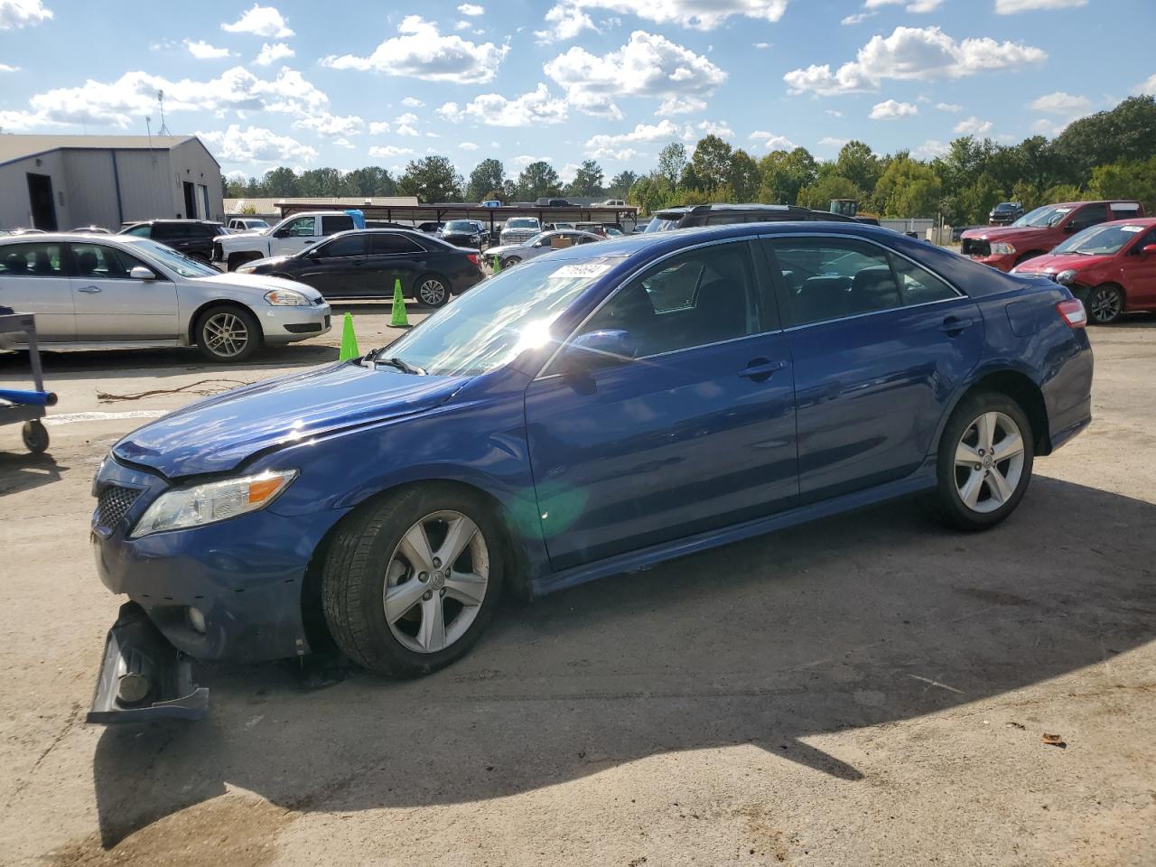 TOYOTA CAMRY BASE 2011