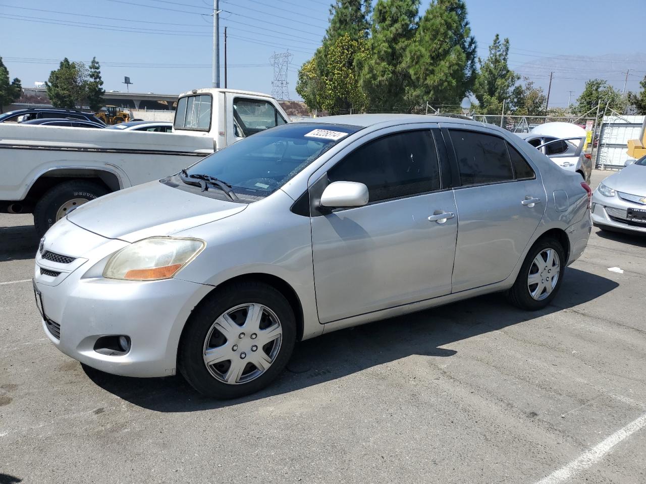 TOYOTA Yaris Auto 2008