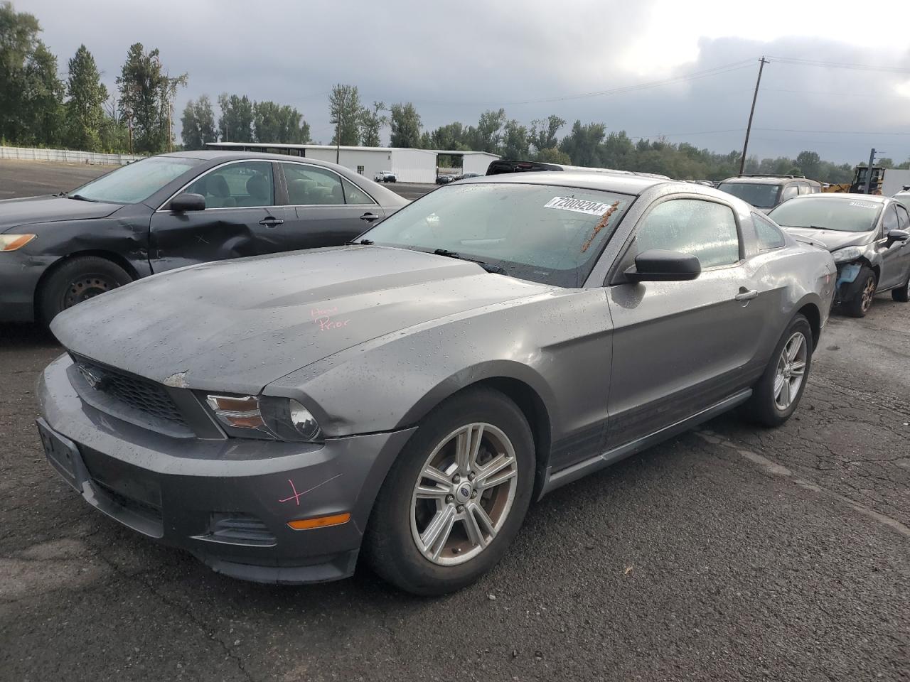 FORD MUSTANG 2011