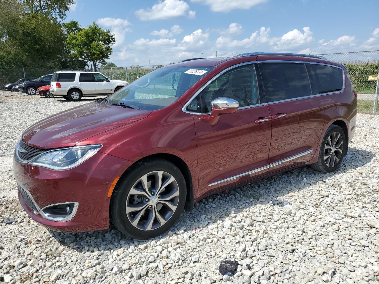 CHRYSLER PACIFICA L 2017