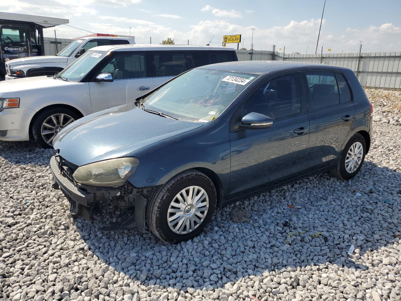 VOLKSWAGEN GOLF 2010