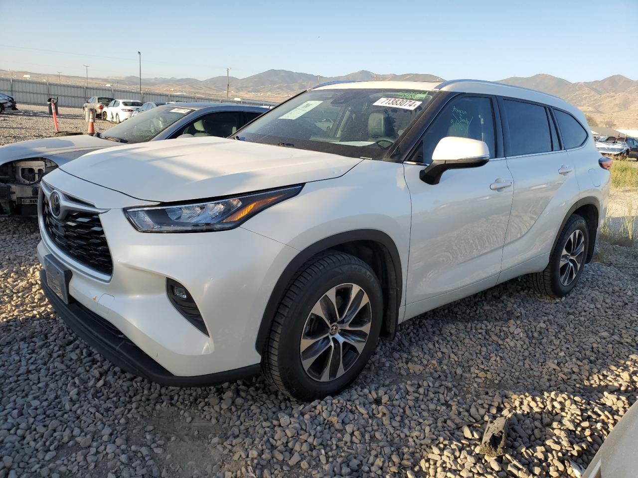 TOYOTA Highlander 2020