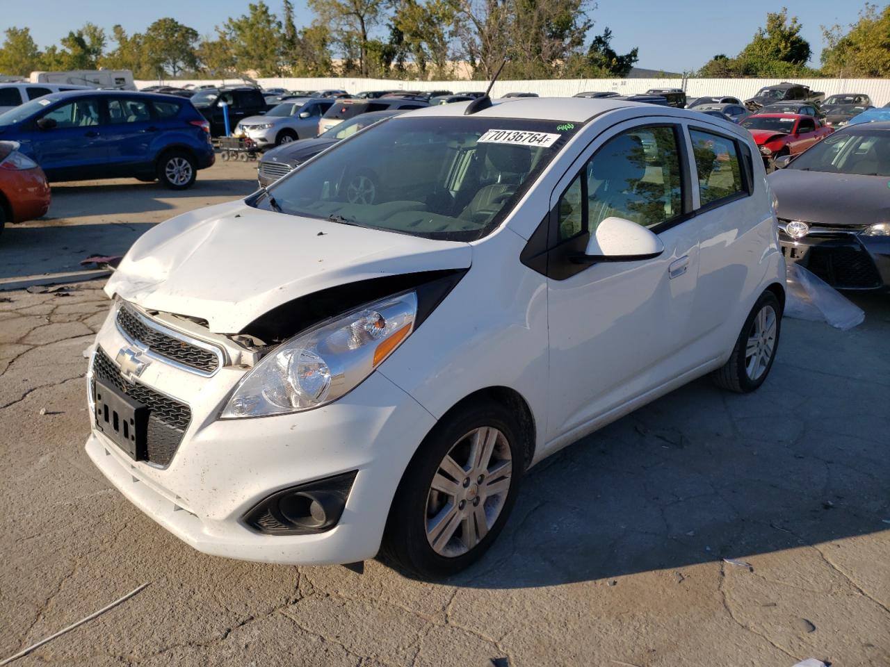 CHEVROLET SPARK 1LT 2015