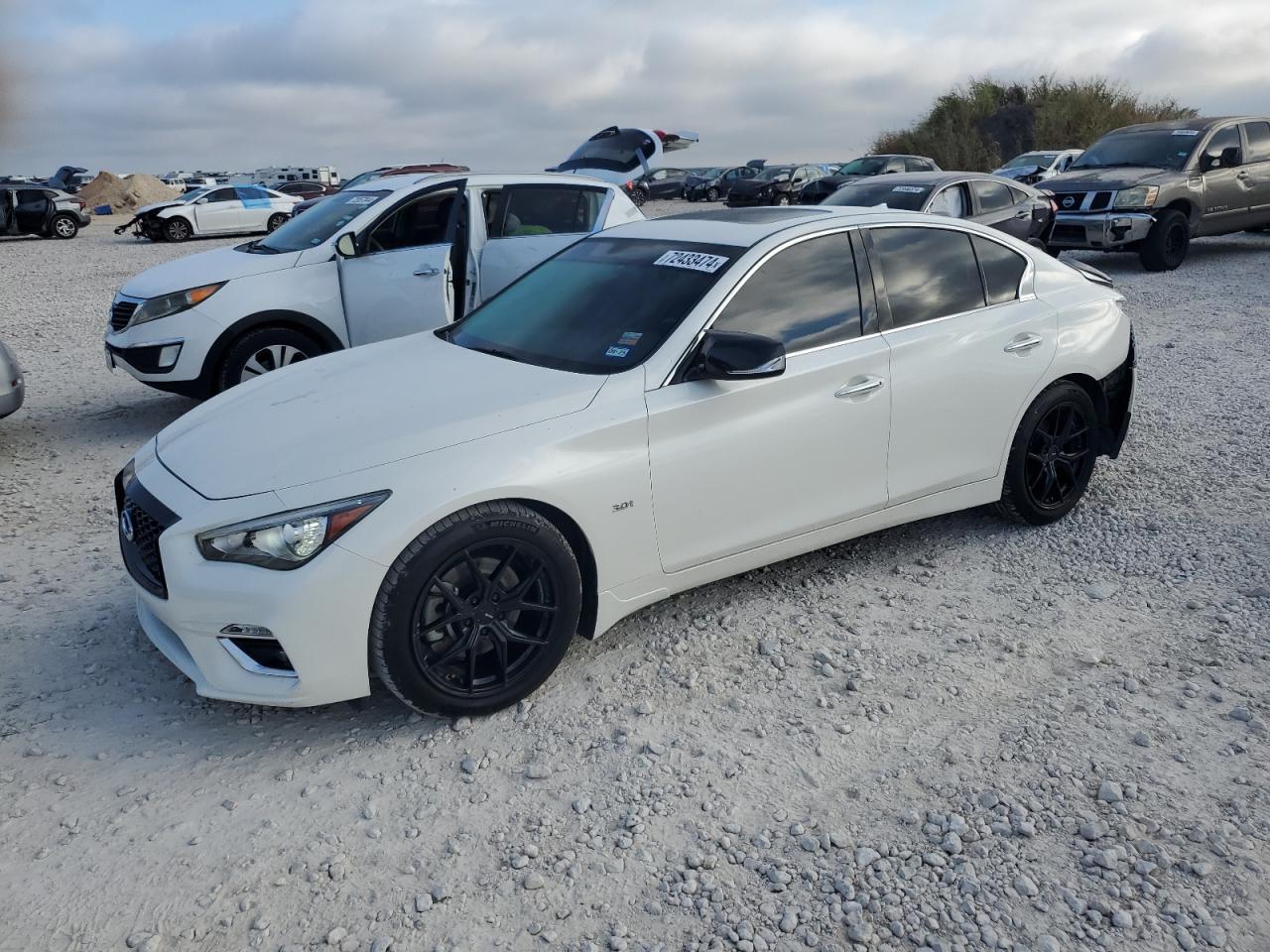 INFINITI Q50 PURE 2020