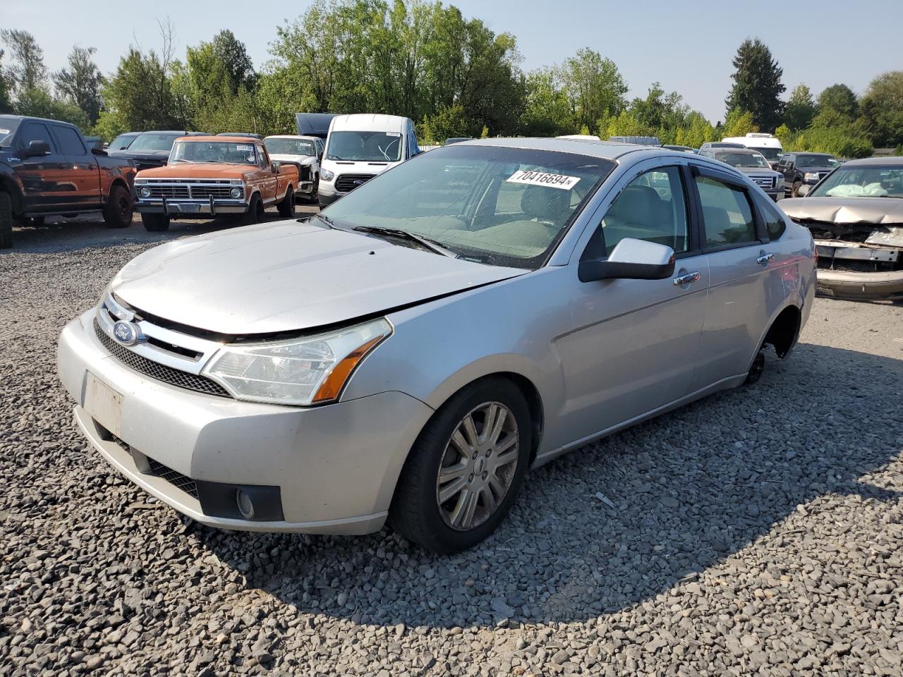 FORD FOCUS SEL 2011