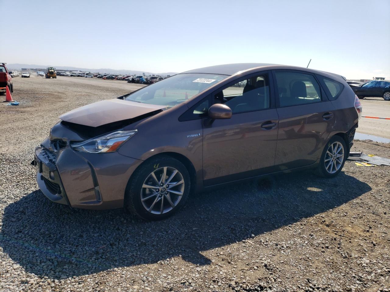 TOYOTA PRIUS V 2015