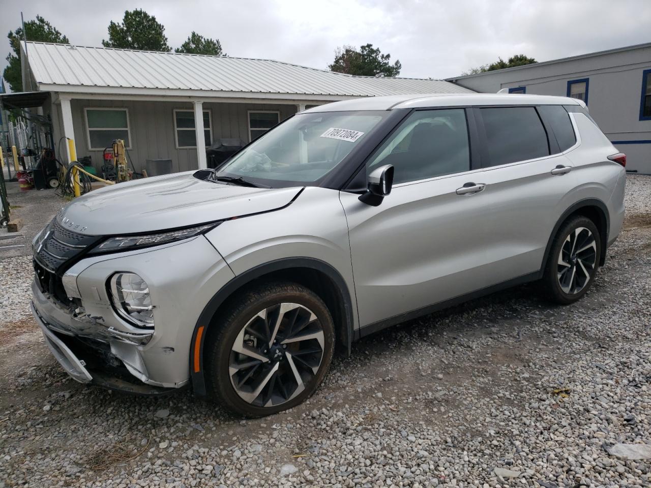 MITSUBISHI OUTLANDER 2023