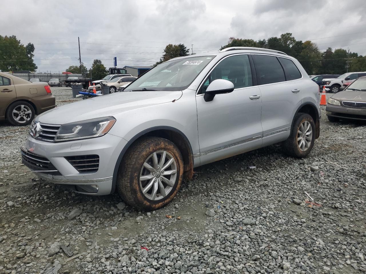 VOLKSWAGEN TOUAREG SP 2016