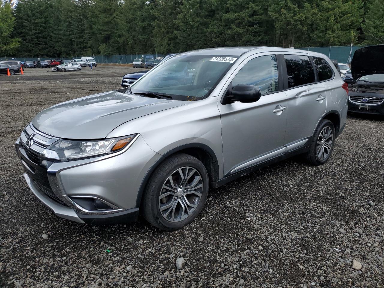 MITSUBISHI Outlander 2018
