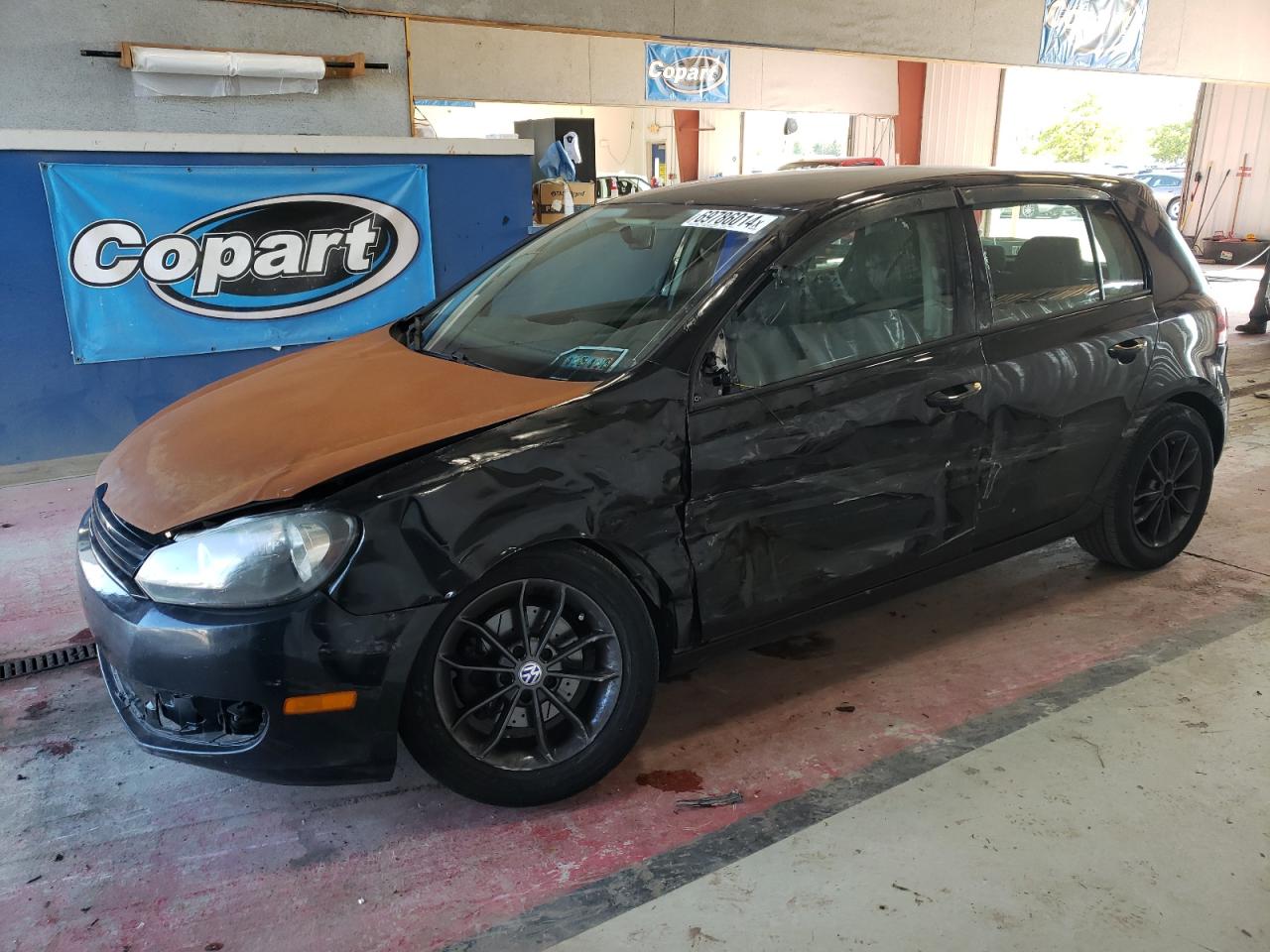 VOLKSWAGEN Golf 2012