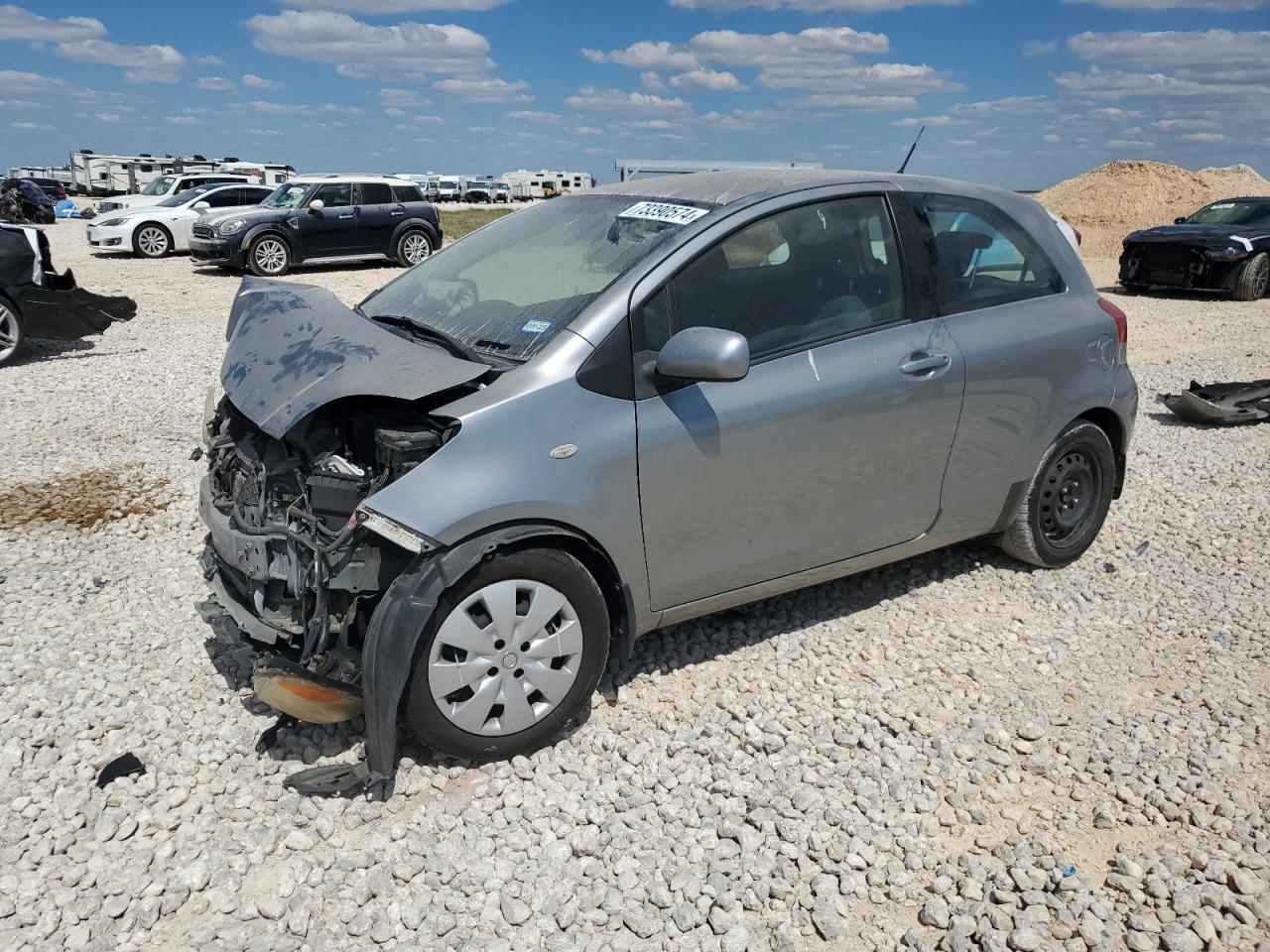 TOYOTA YARIS 2010