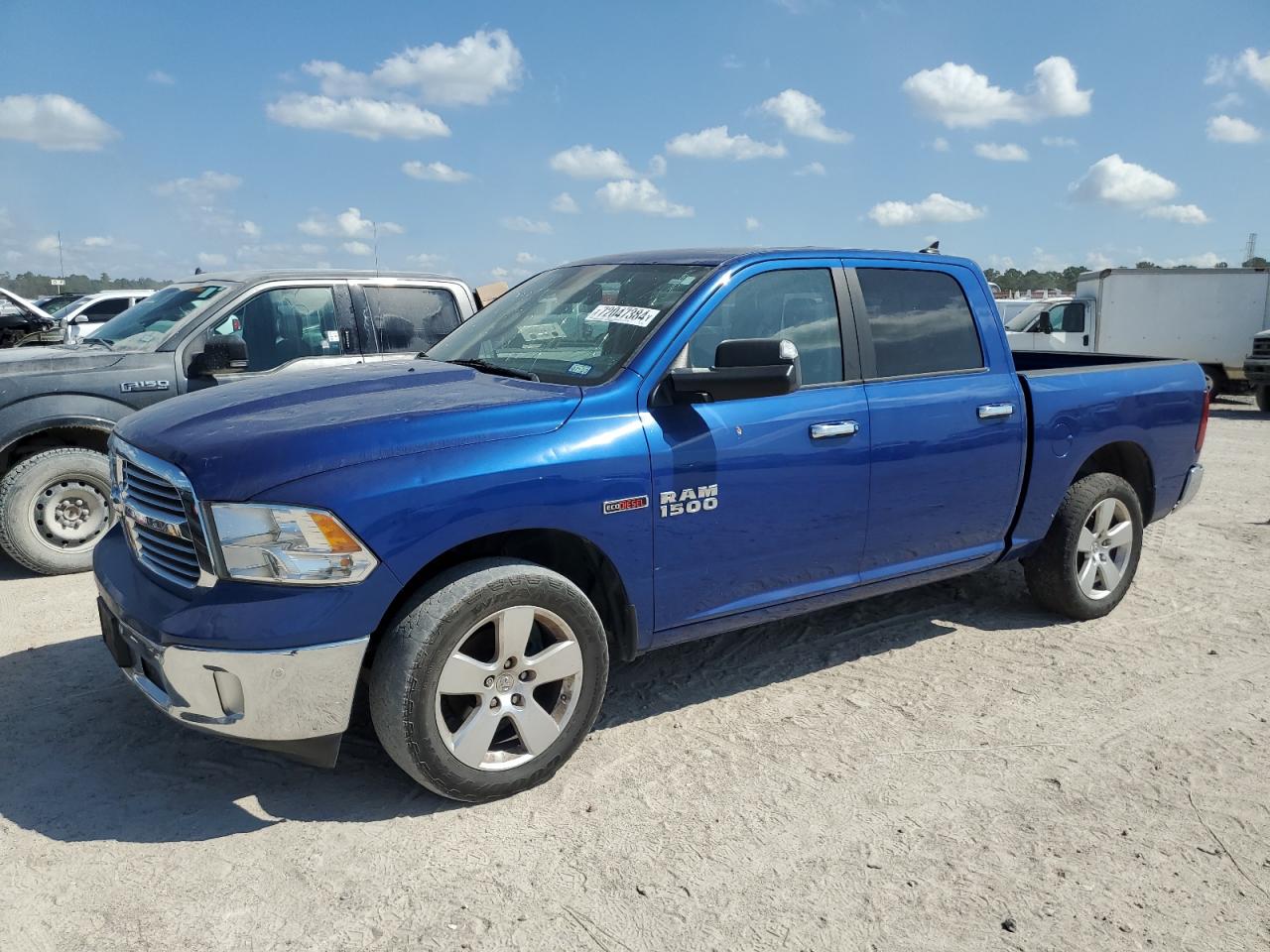 RAM 1500 SLT 2016