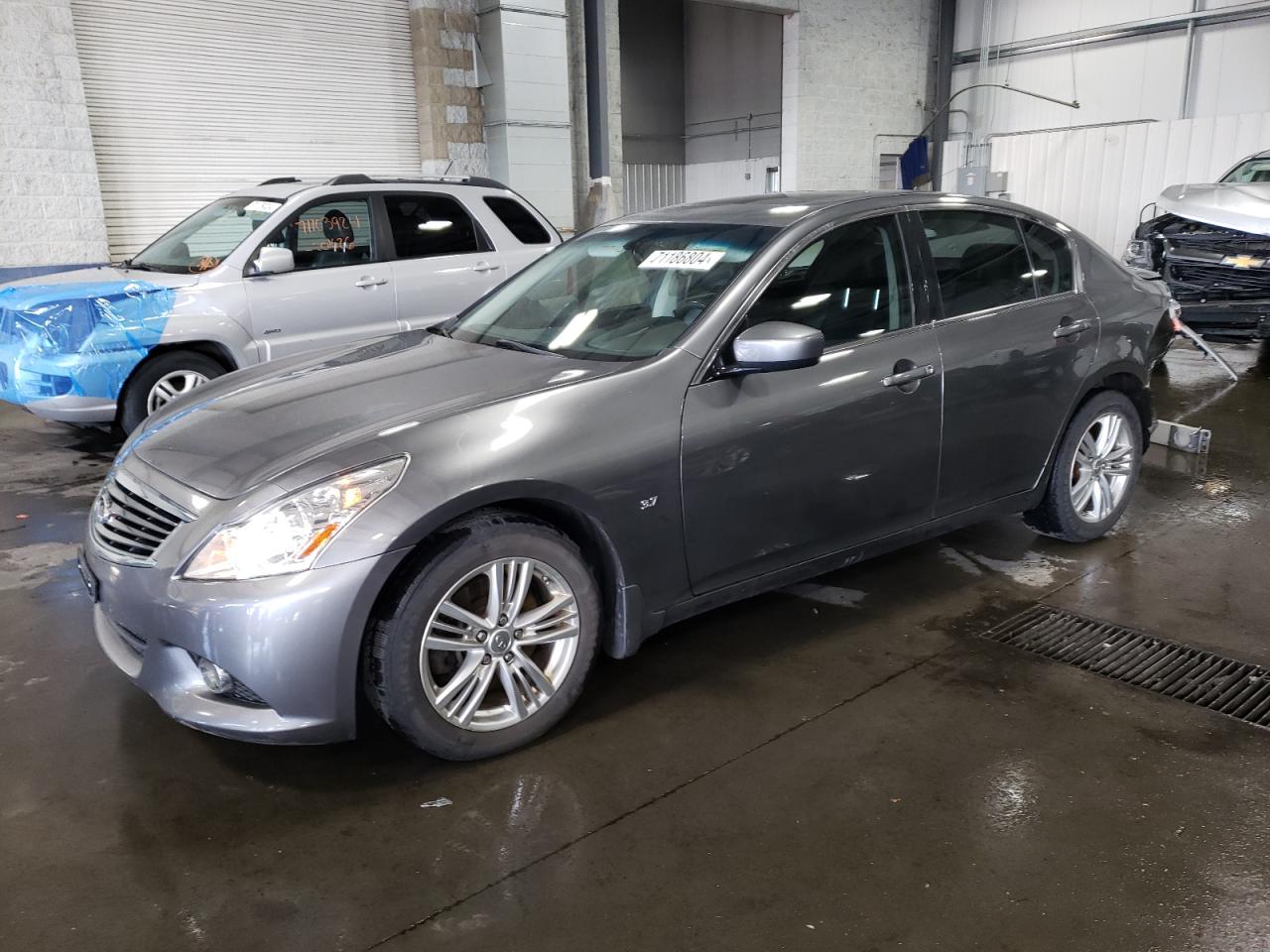 INFINITI Q40 2015