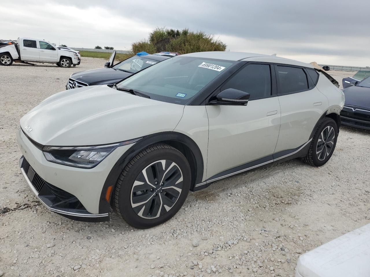 KIA EV6 LIGHT 2022