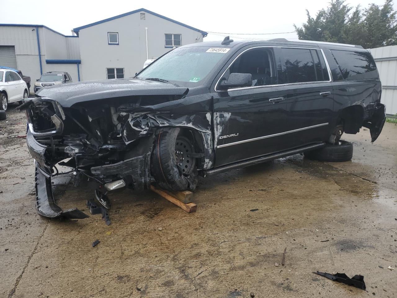 GMC YUKON XL D 2016