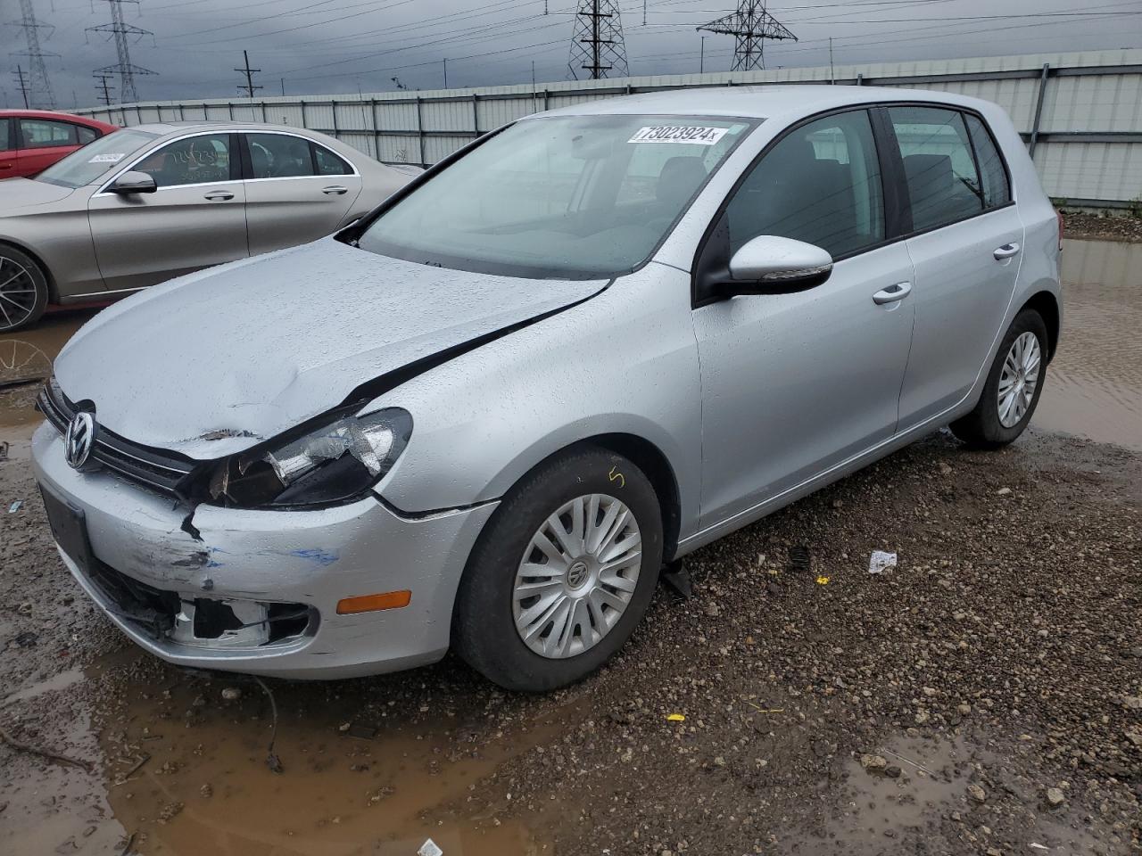 VOLKSWAGEN GOLF 2012