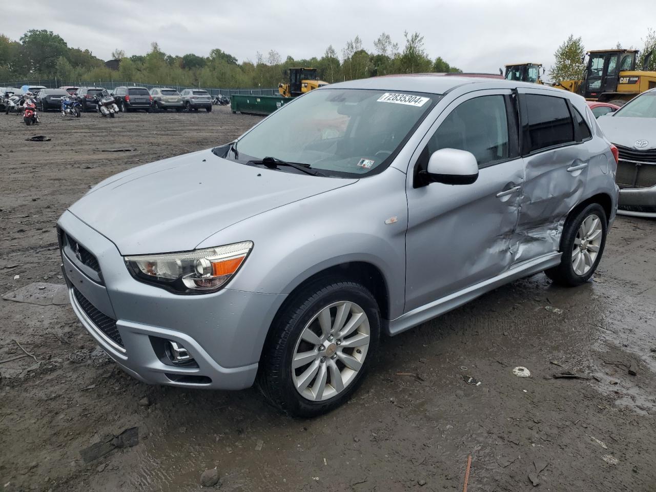 MITSUBISHI OUTLANDER 2011