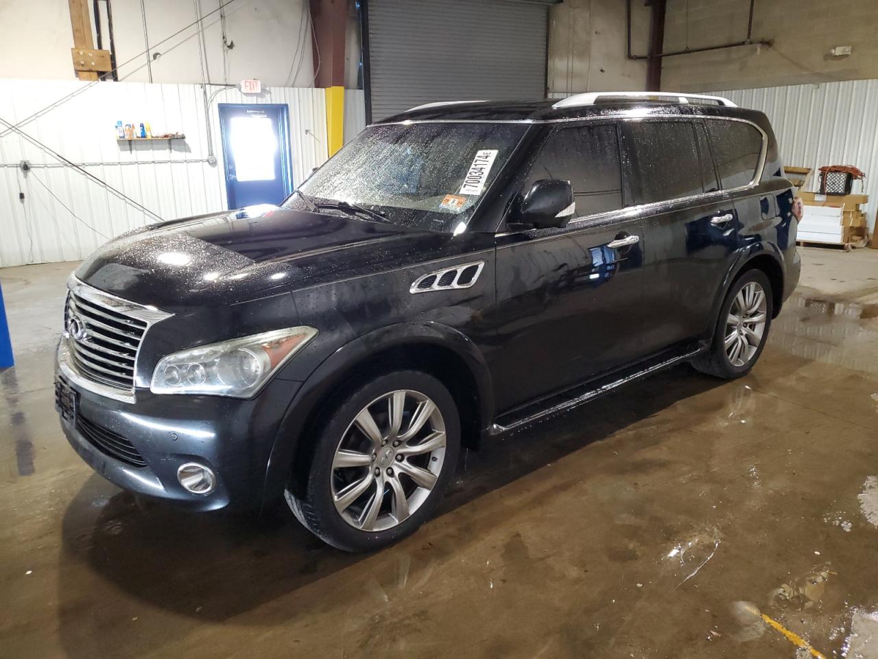 INFINITI QX56 2011