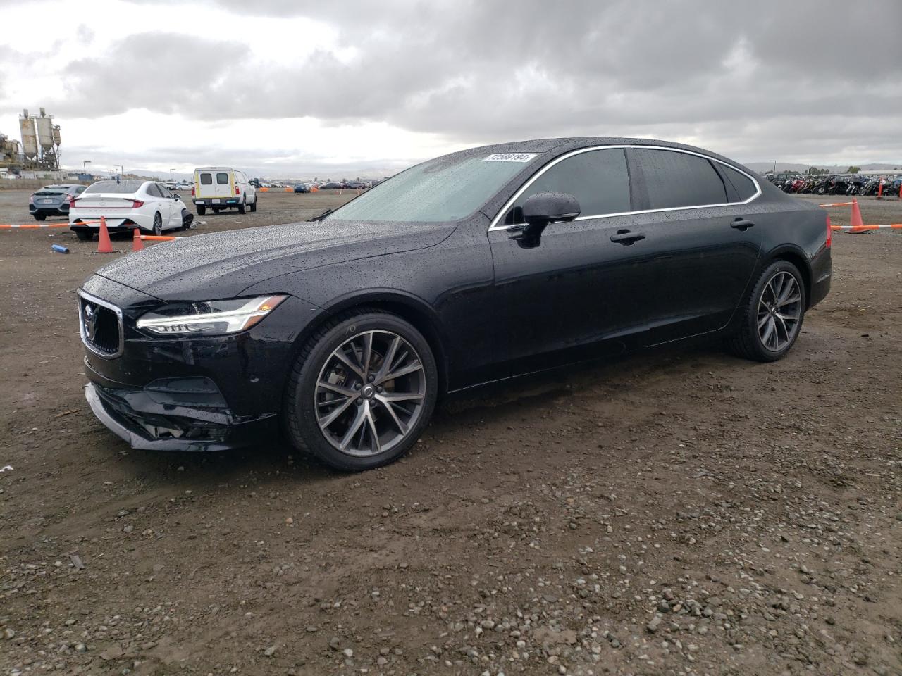 VOLVO S90 T5 MOM 2018