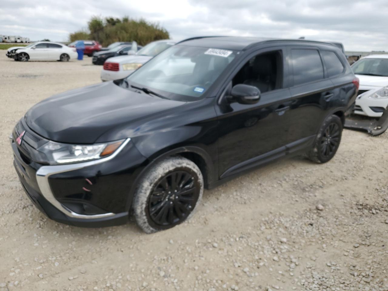 MITSUBISHI OUTLANDER 2020