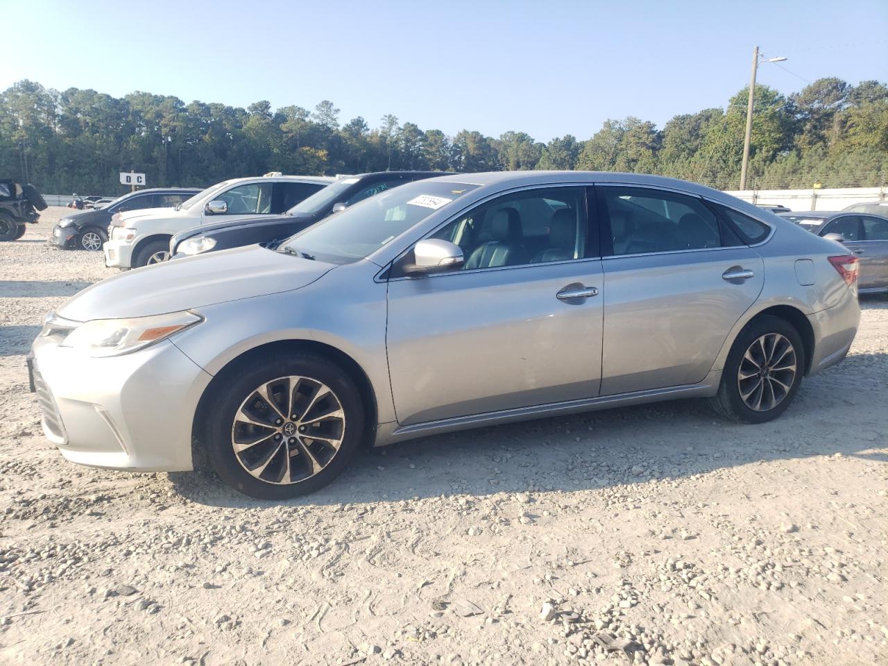 TOYOTA AVALON XLE 2017