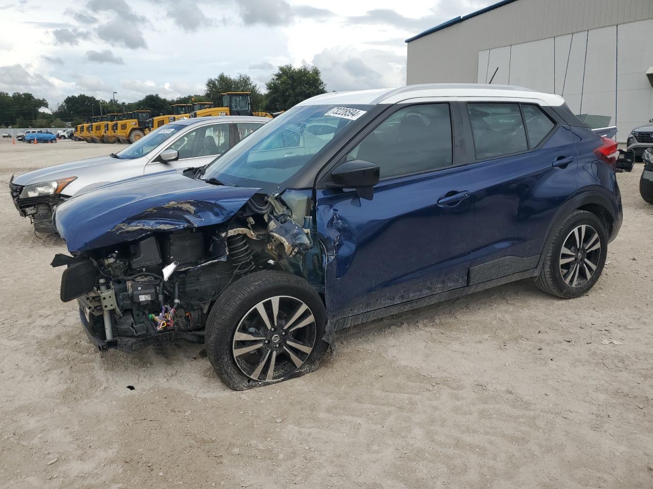 NISSAN KICKS S 2019
