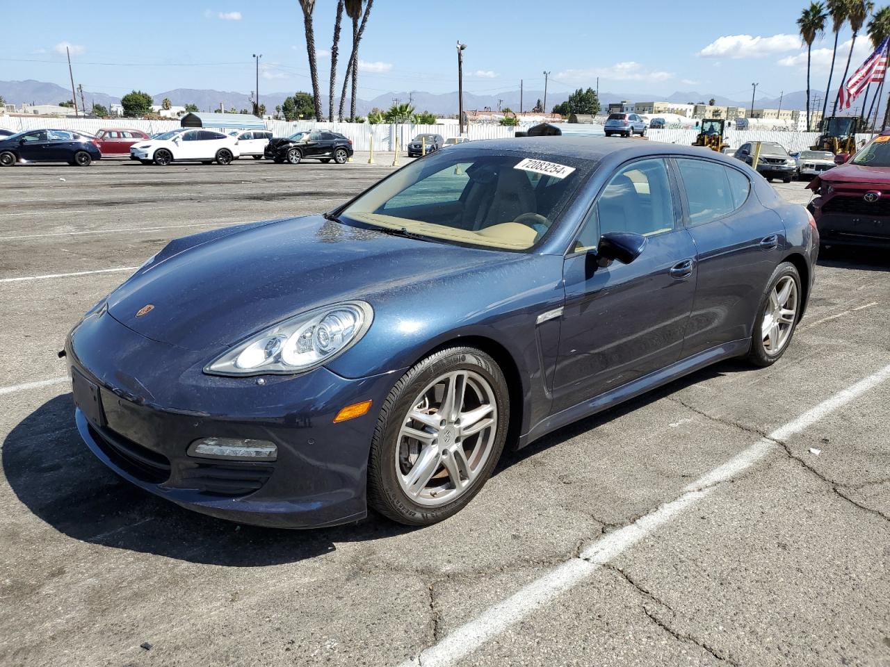 PORSCHE PANAMERA 2 2012