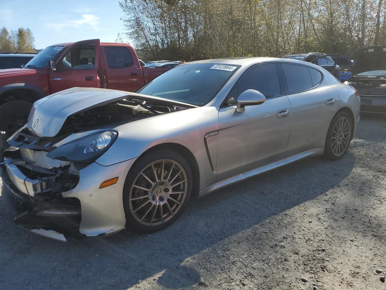 PORSCHE Panamera 2 2012