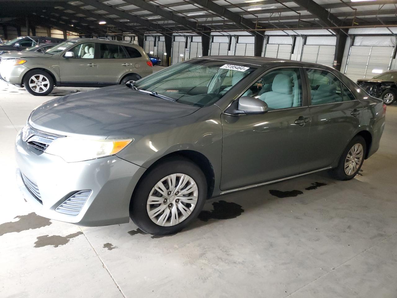TOYOTA CAMRY BASE 2012