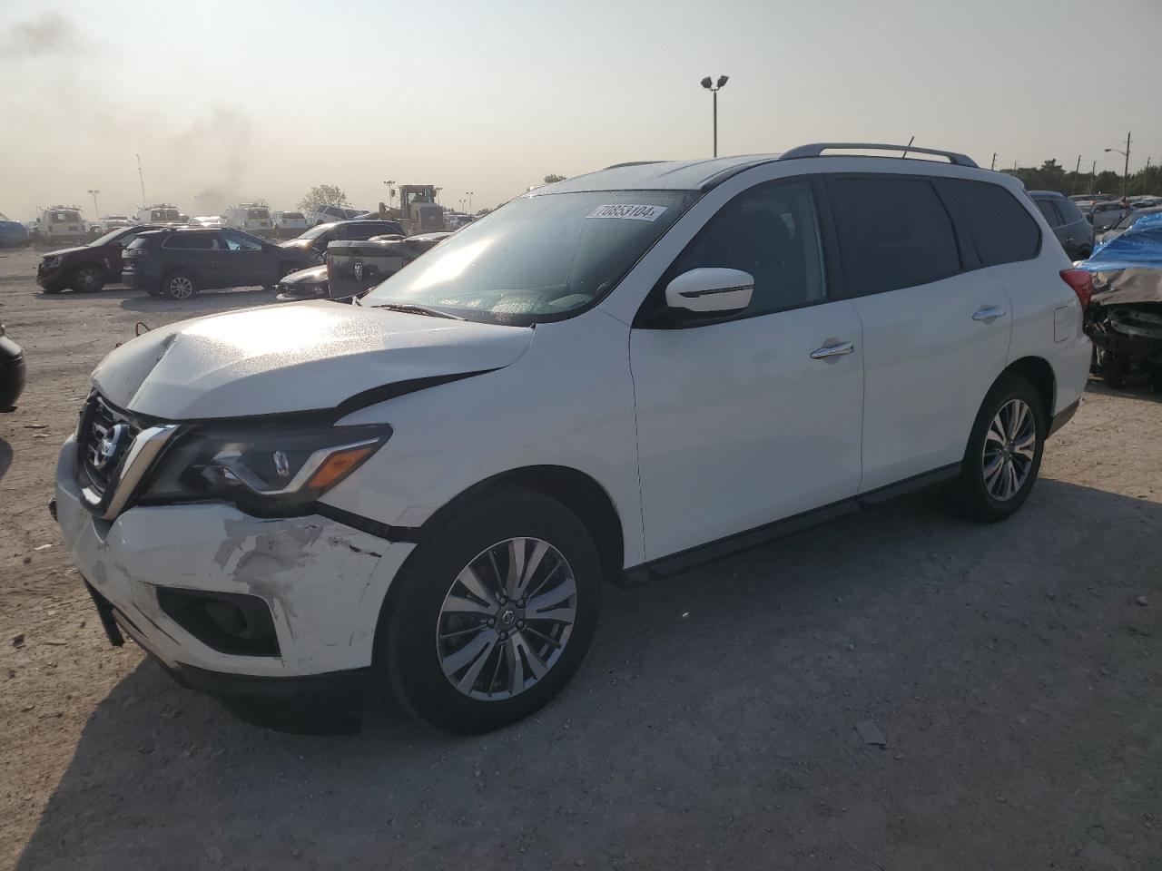NISSAN PATHFINDER 2018