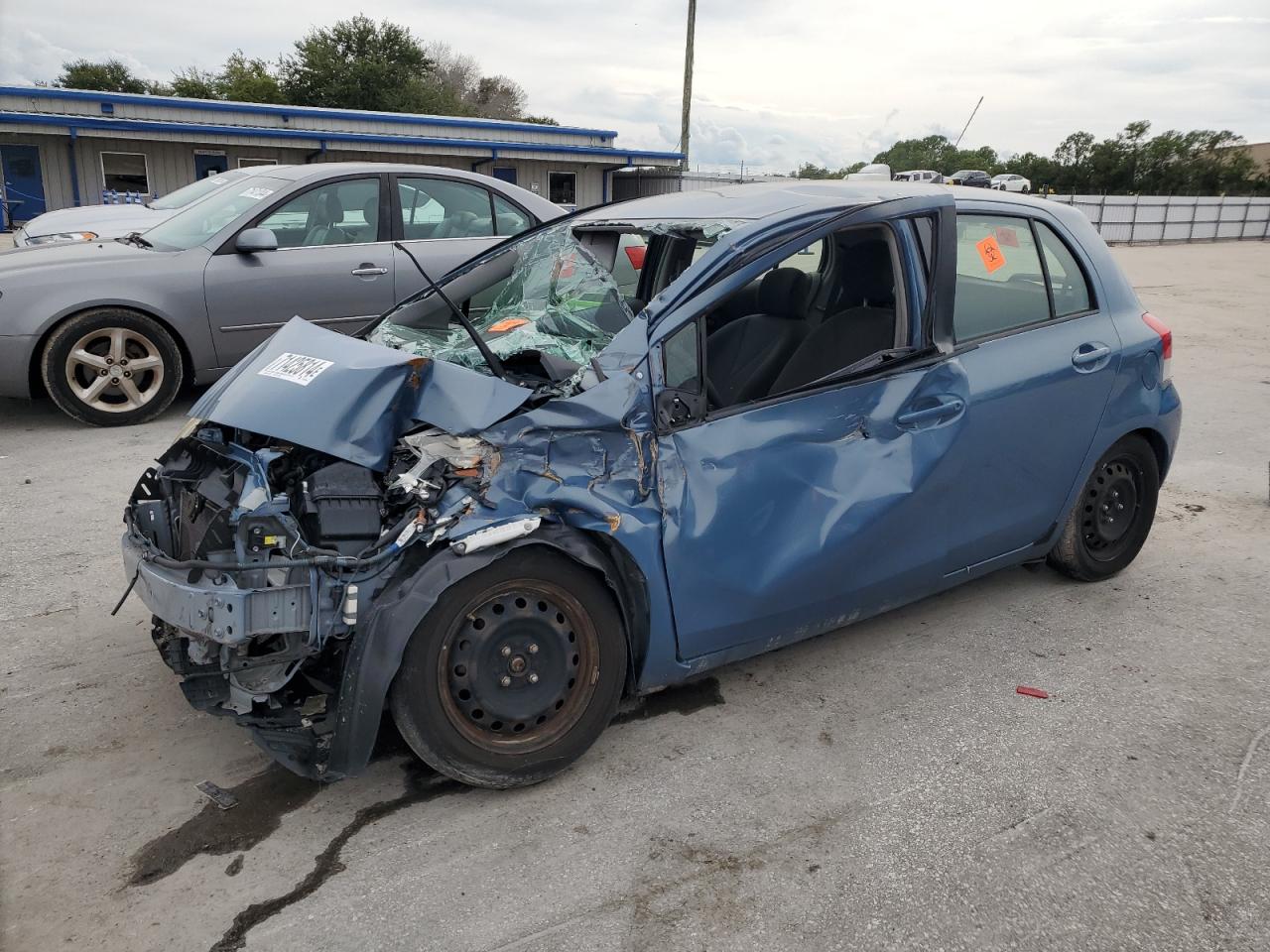 TOYOTA YARIS 2010