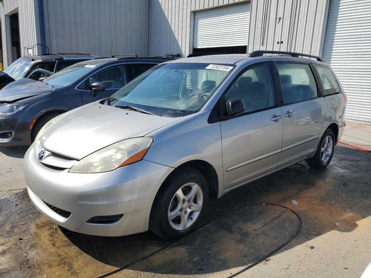 TOYOTA SIENNA CE 2006