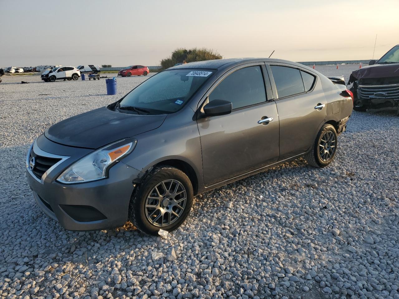 NISSAN Versa S 2019