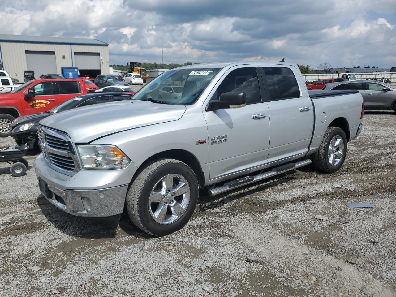 RAM 1500 SLT 2015