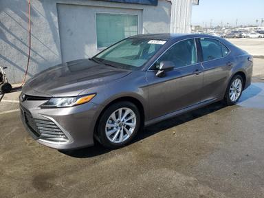 Toyota Camry Le 2024