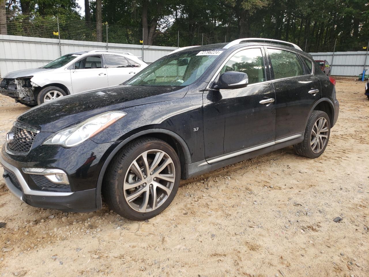 INFINITI QX50 2017