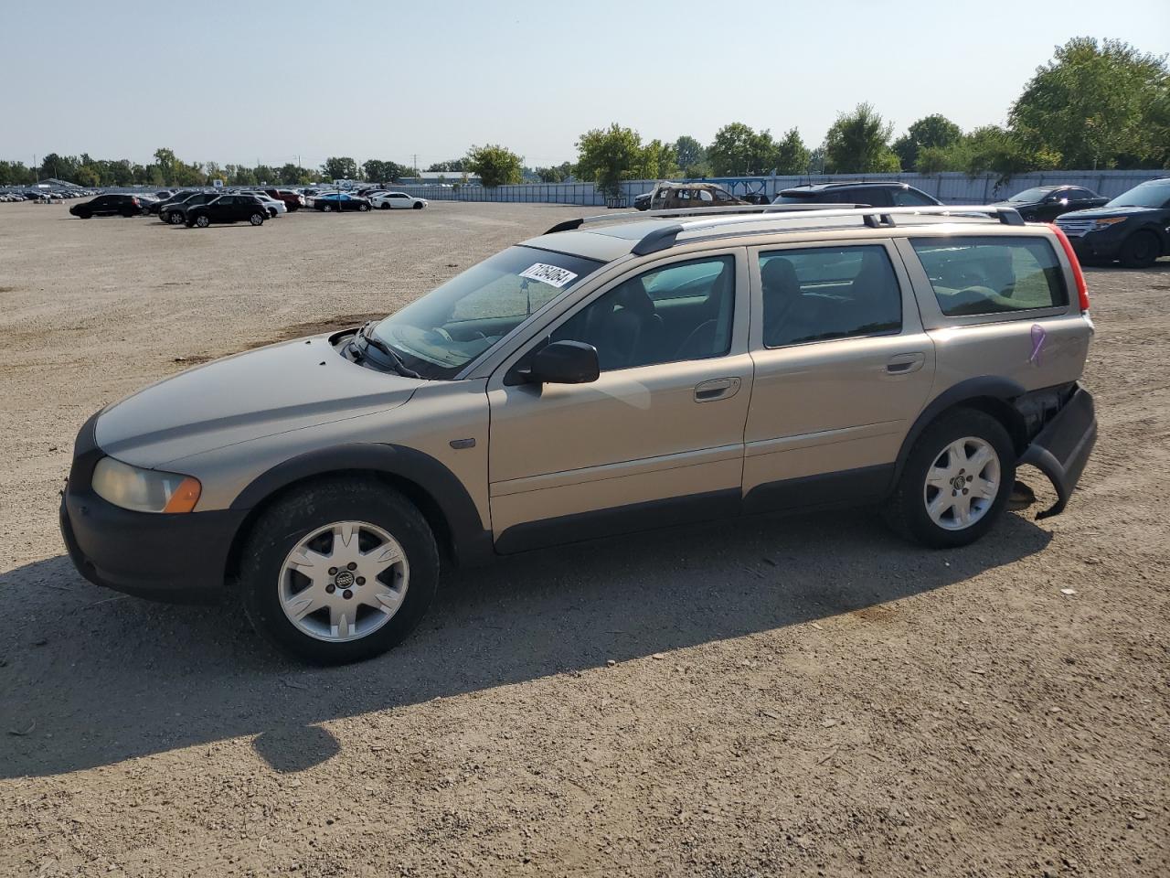 VOLVO XC70 2005