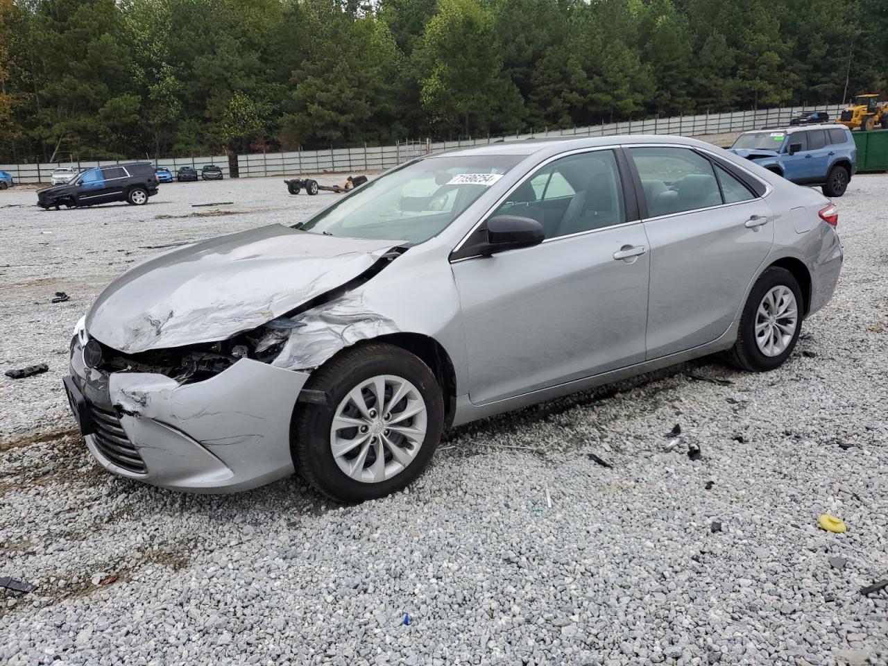TOYOTA CAMRY LE 2017