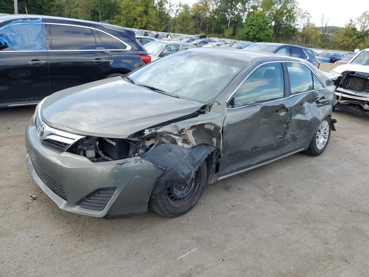 TOYOTA CAMRY BASE 2012