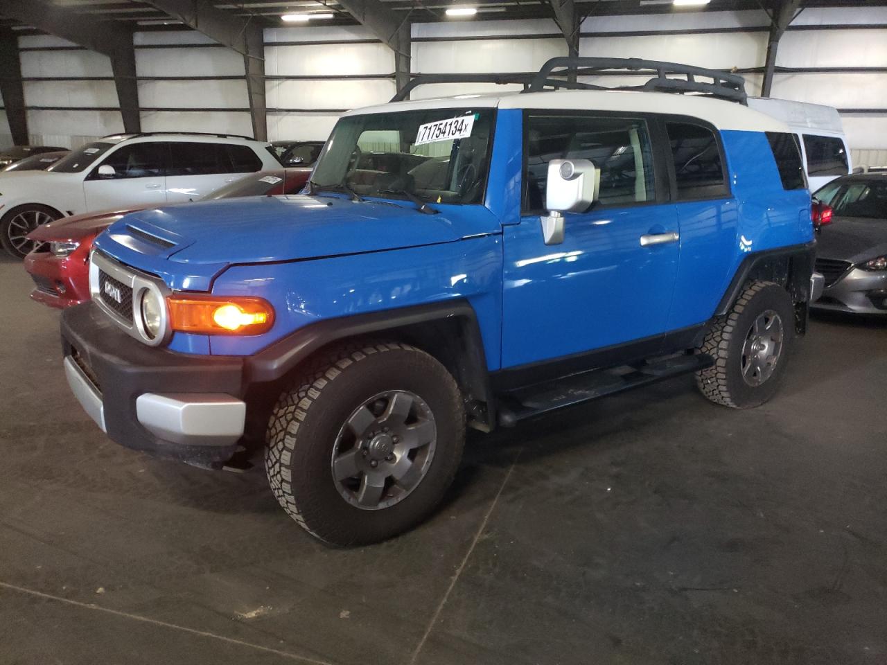TOYOTA FJ CRUISER 2008