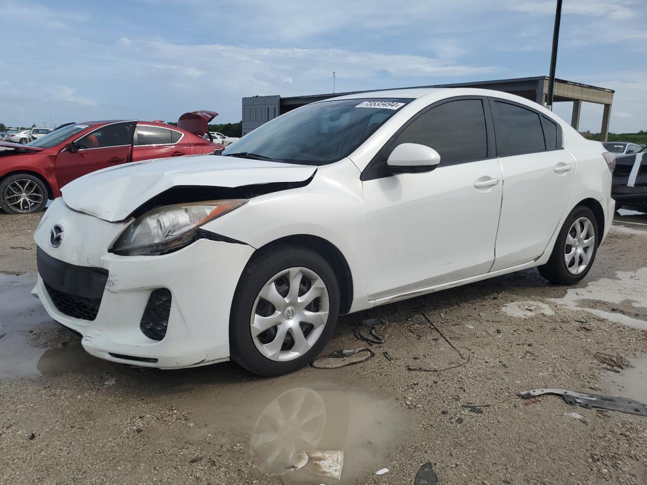 MAZDA 3 2012