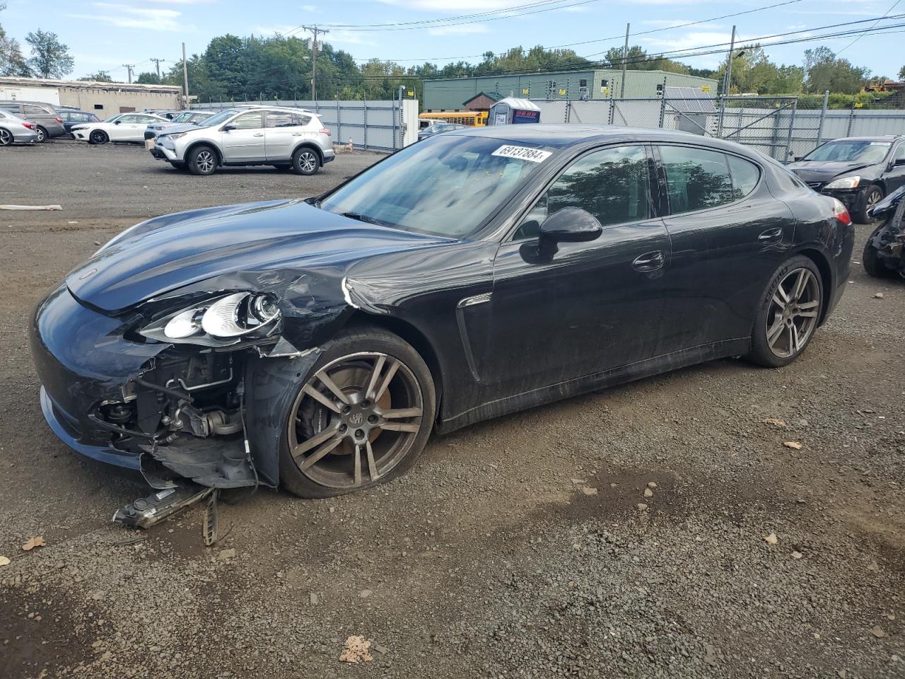 PORSCHE Panamera 2 2012
