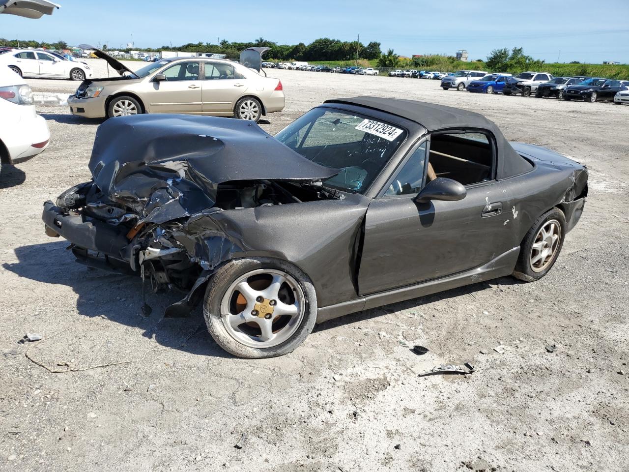 MAZDA MX-5 MIATA 2000